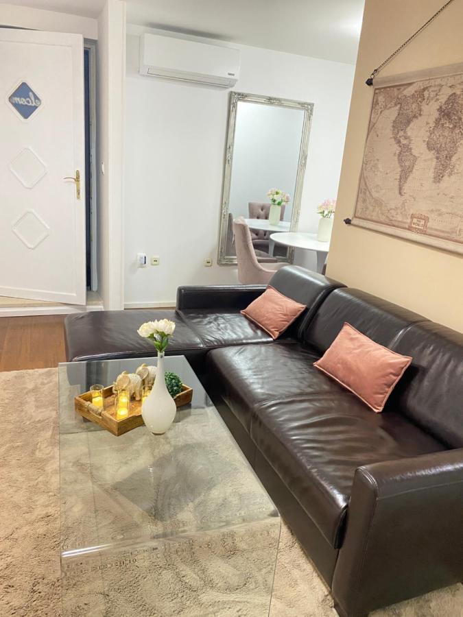 Sweet Flat With 2 Bedrooms Split Croatia ภายนอก รูปภาพ
