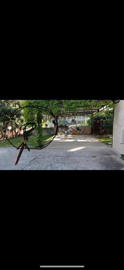 Sweet Flat With 2 Bedrooms Split Croatia ภายนอก รูปภาพ